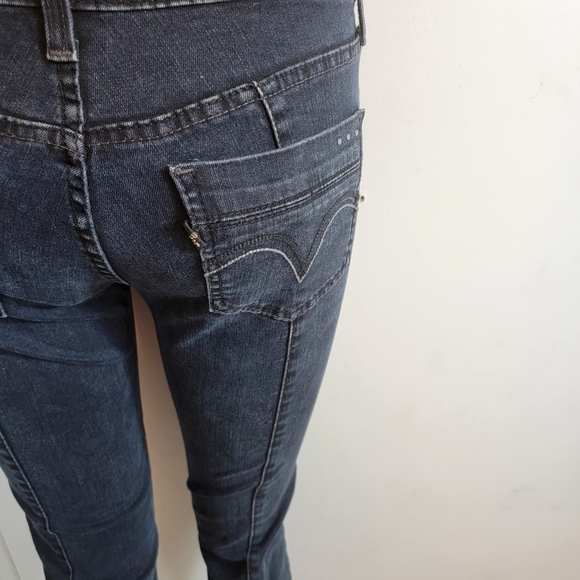 Levi's 535 Trapunto Seam Embellished Denim Leggings - Picture 8 of 10